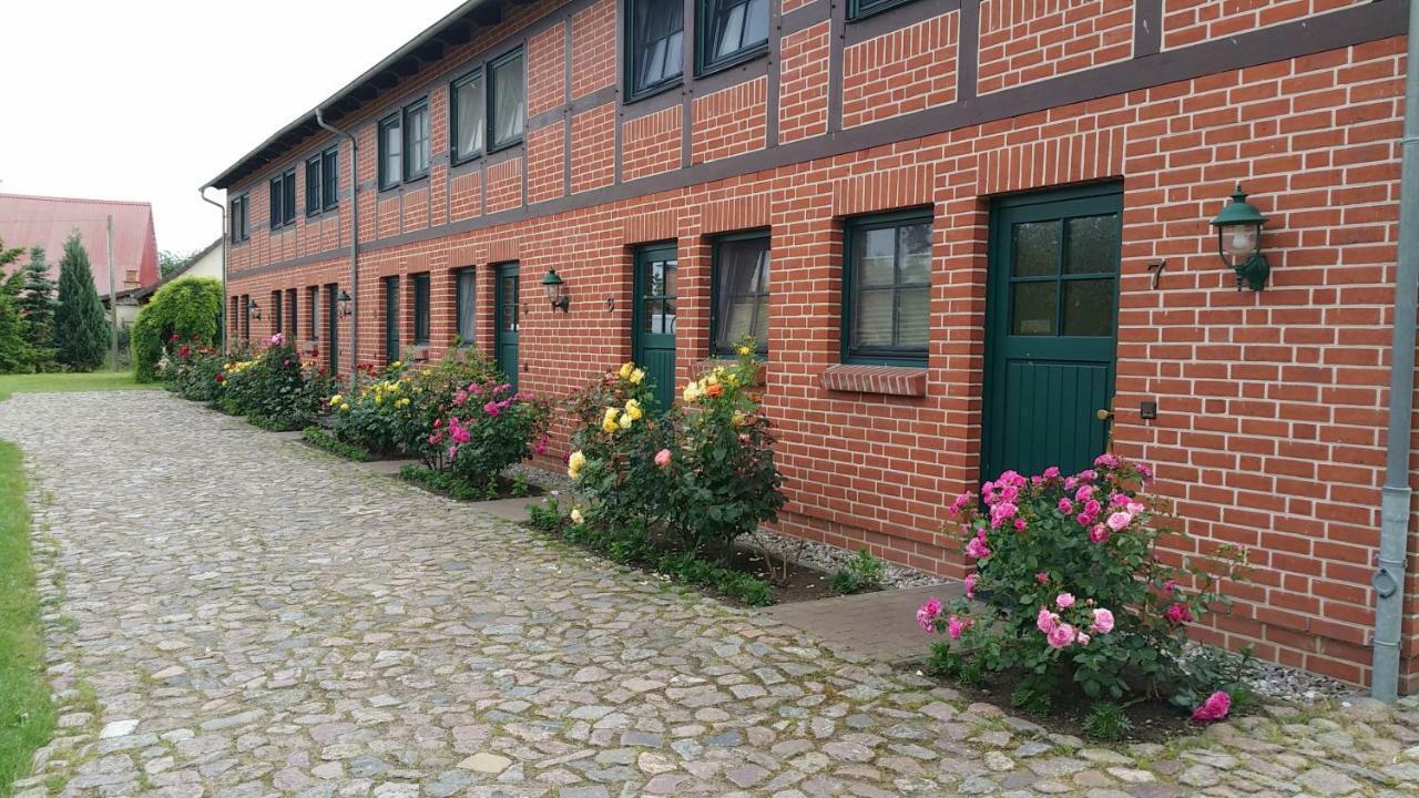 Landferienhof "Mueritzufer" Ludorf エクステリア 写真