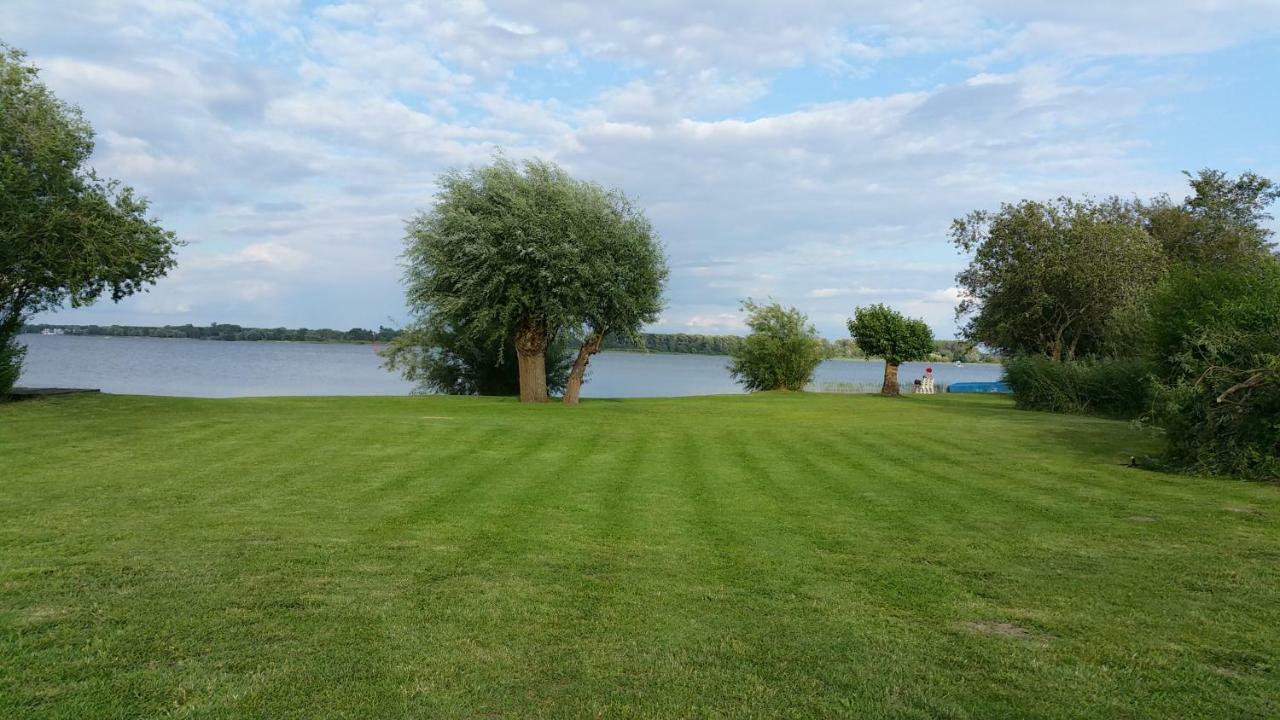 Landferienhof "Mueritzufer" Ludorf エクステリア 写真